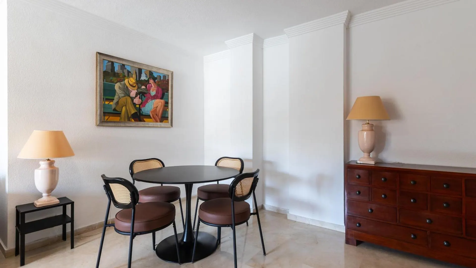 Marbella Centro Con Parking Apartment