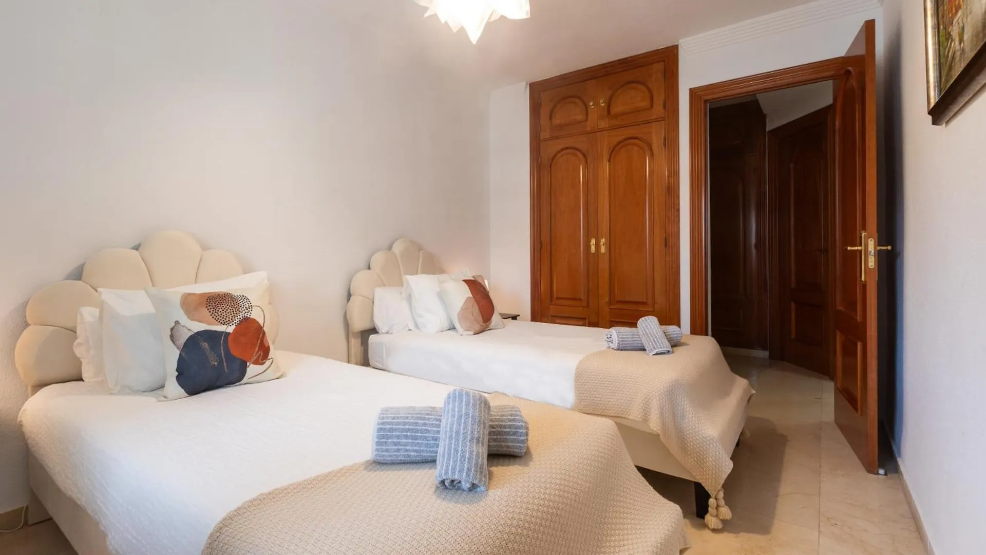Marbella Centro Con Parking Apartment
