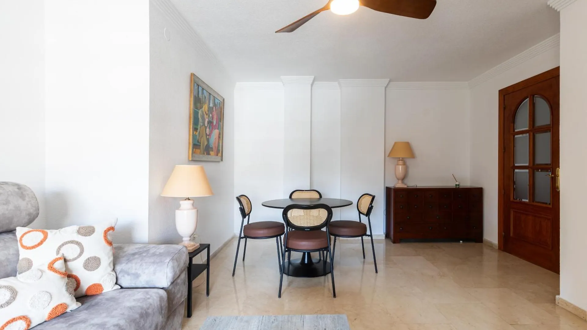 Marbella Centro Con Parking Apartment