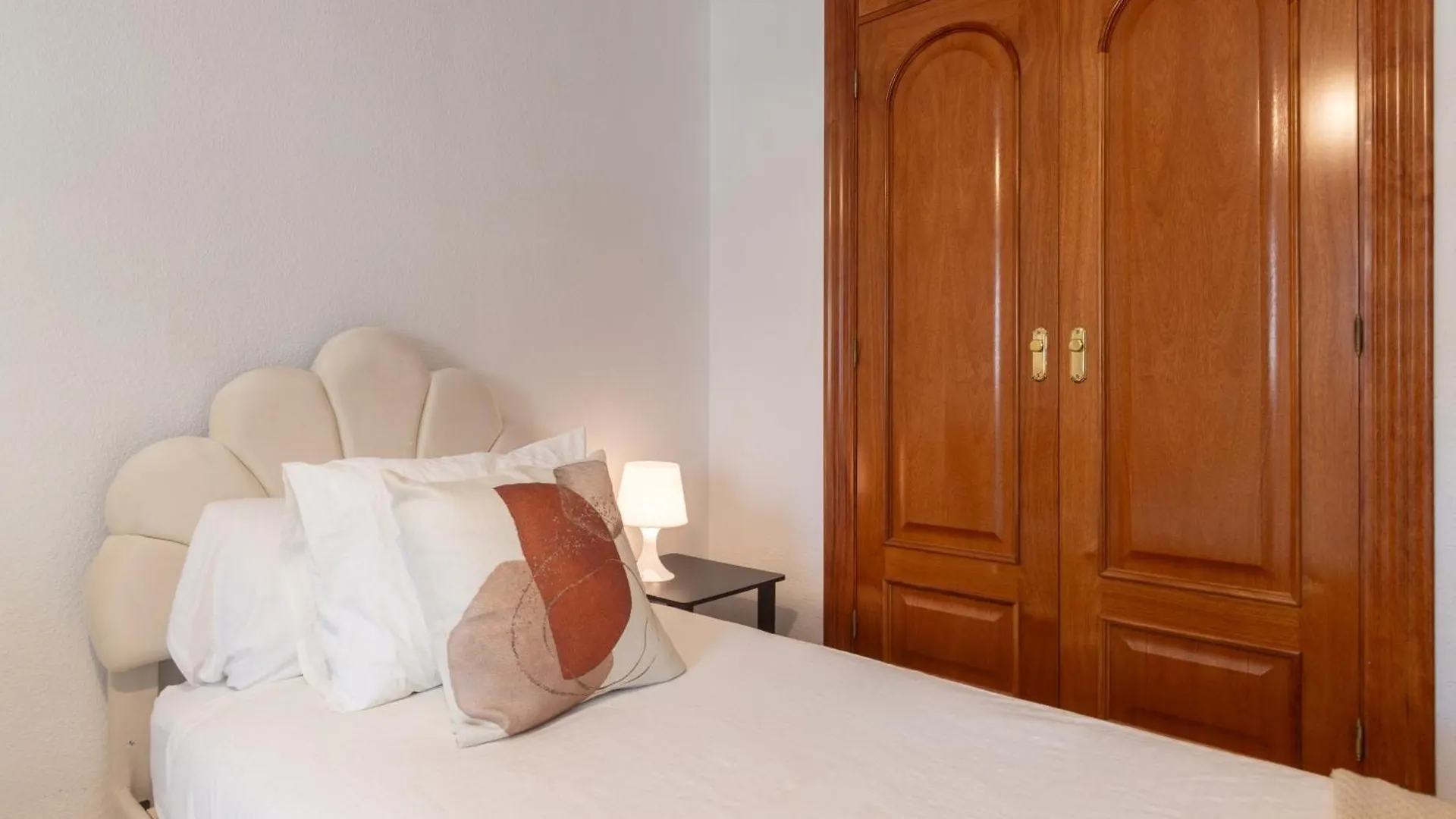 Marbella Centro Con Parking Apartment