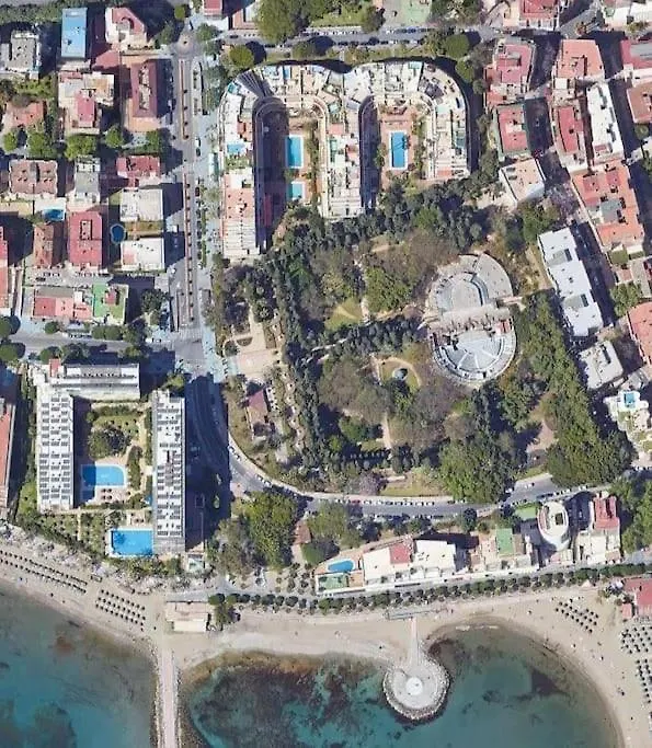 Marbella Centro Con Parking Apartment